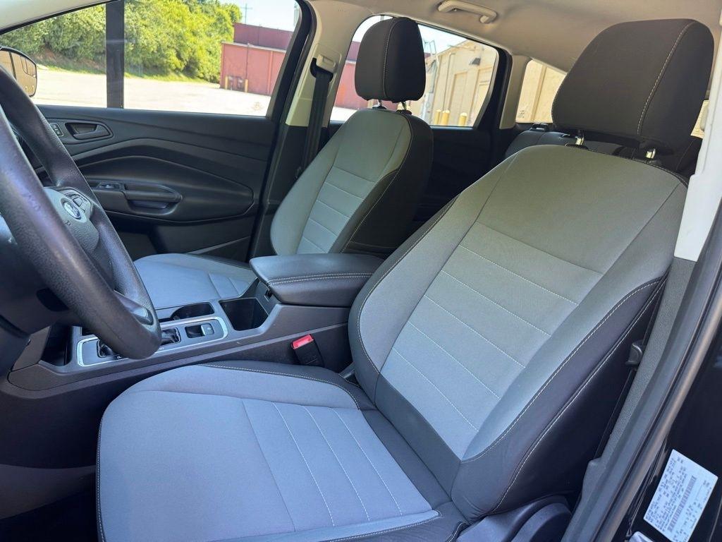 Ford Escape  2017