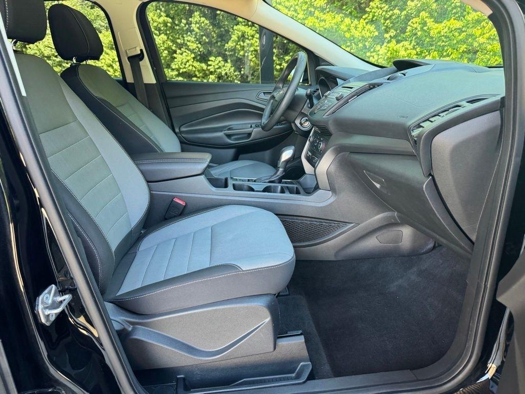 Ford Escape  2017