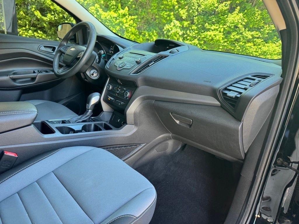 Ford Escape  2017