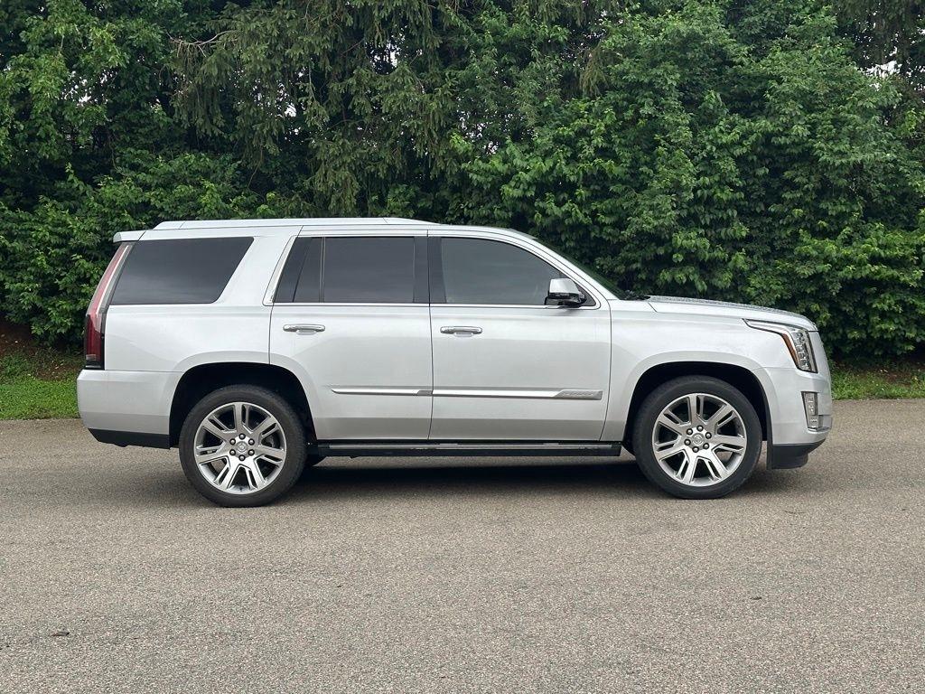 Cadillac Escalade  2015