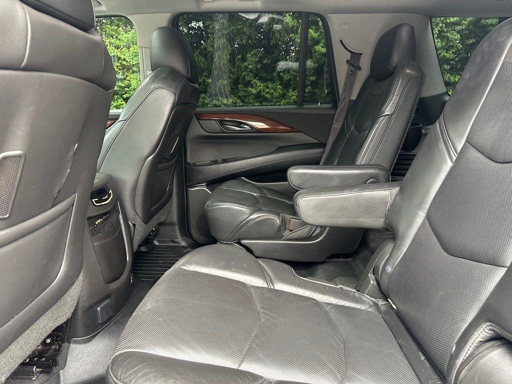 Cadillac Escalade  2015