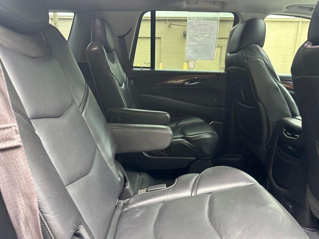 Cadillac Escalade  2015