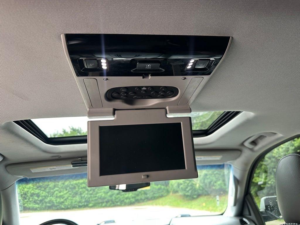 Cadillac Escalade  2015