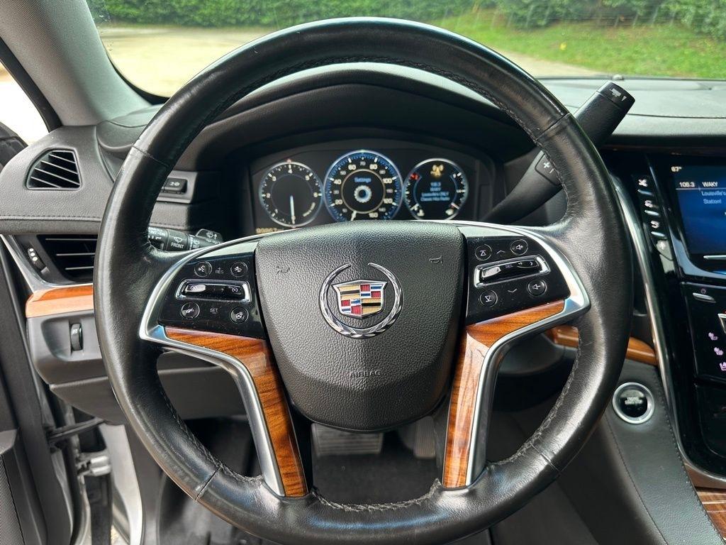Cadillac Escalade  2015