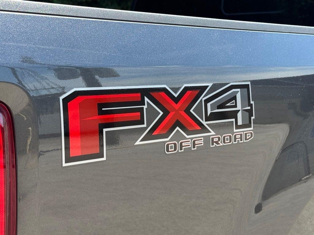 Ford Super Duty F-250 SRW  2017