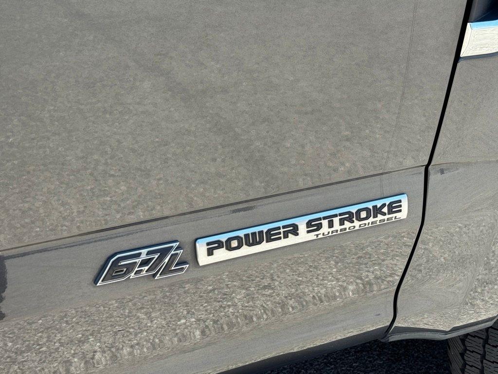 Ford Super Duty F-250 SRW  2017