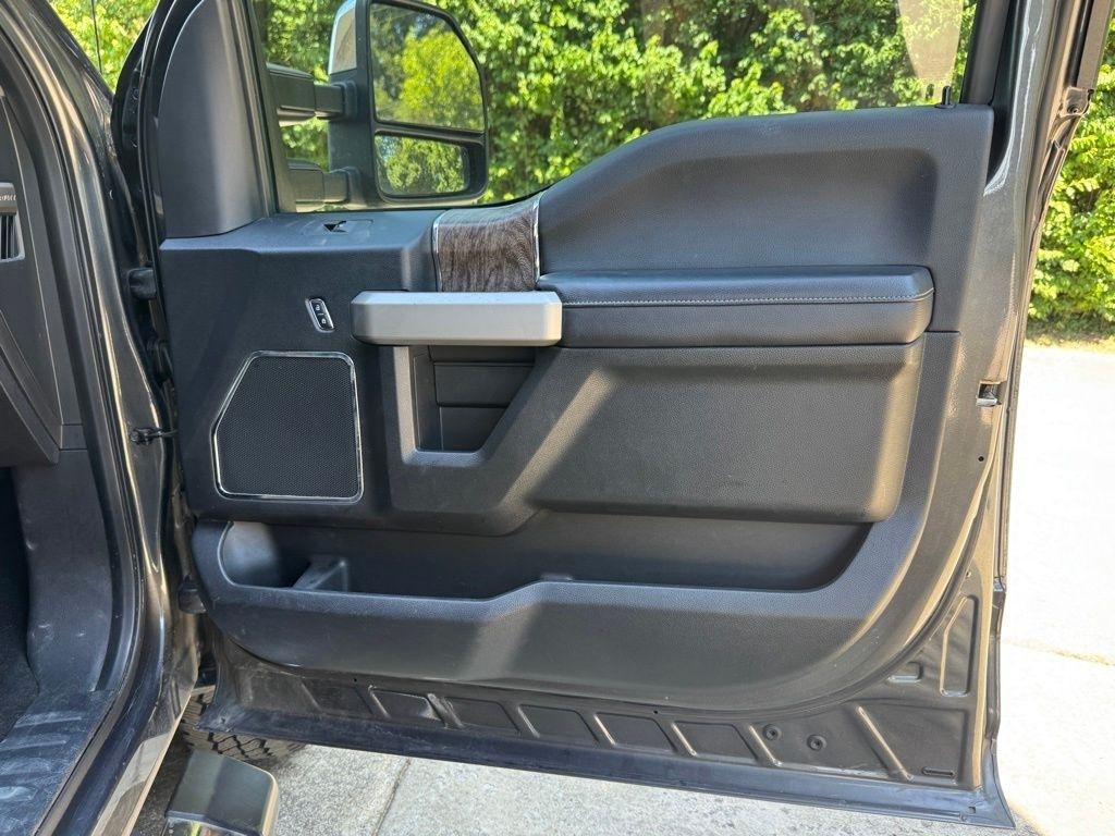 Ford Super Duty F-250 SRW  2017