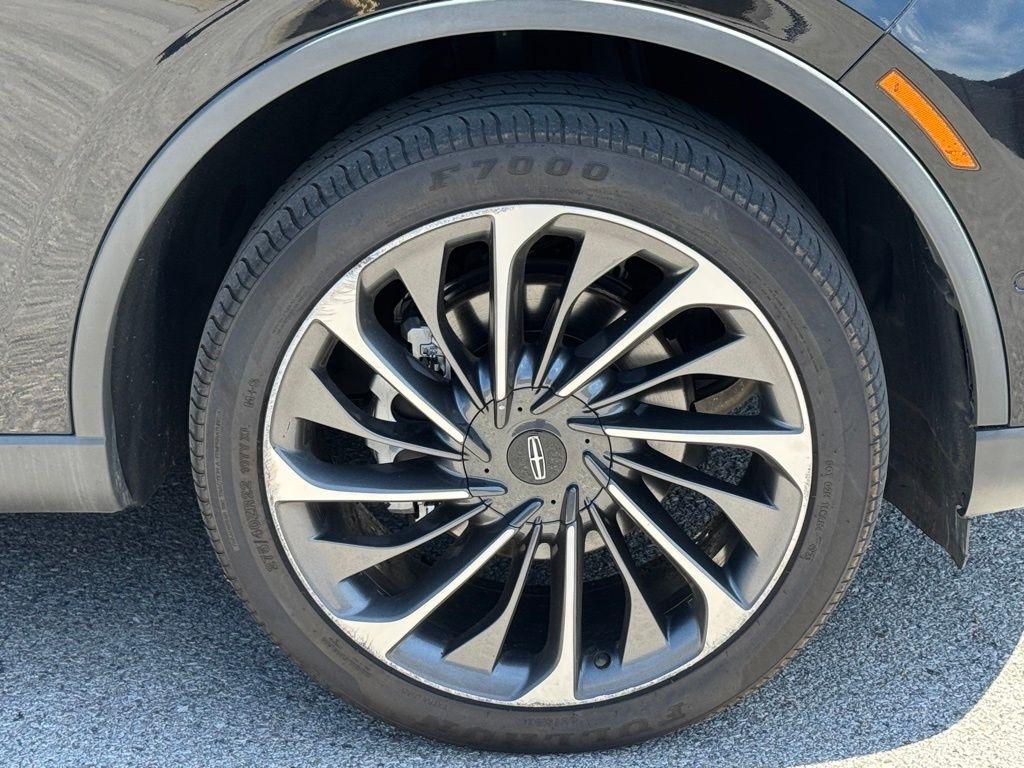 Lincoln Aviator  2020