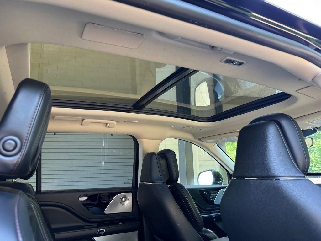 Lincoln Aviator  2020