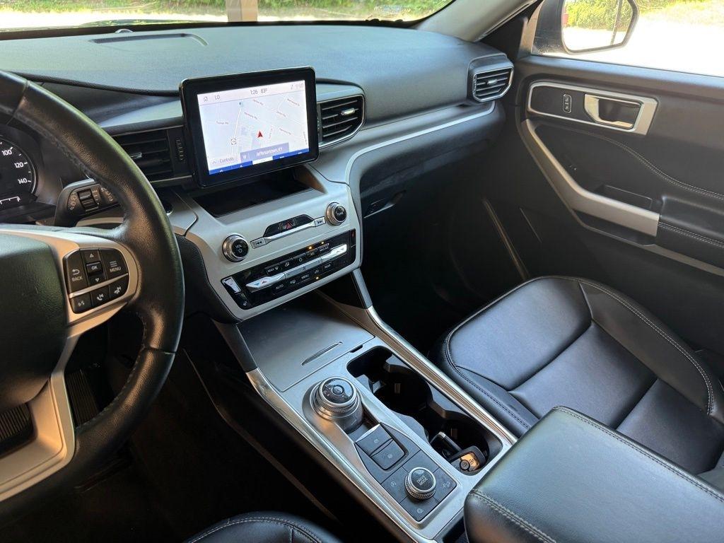 Ford Explorer  2022