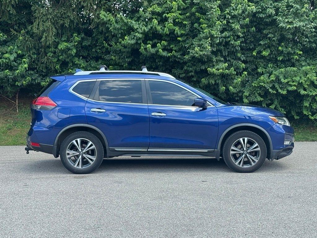 Nissan Rogue  2017