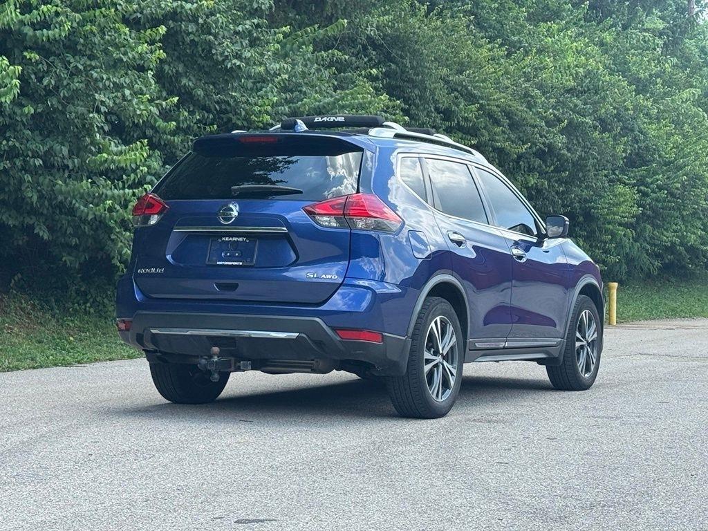 Nissan Rogue  2017