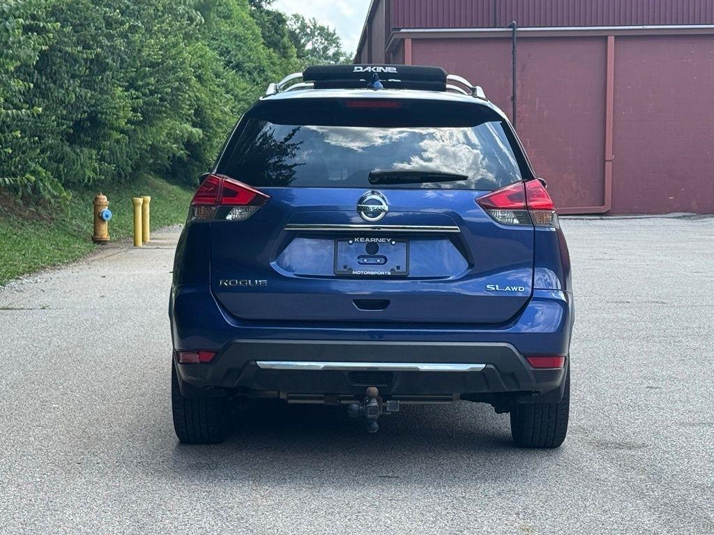 Nissan Rogue  2017