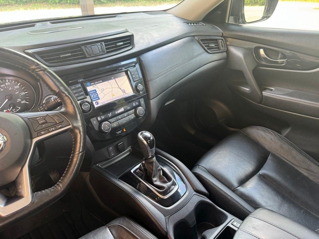 Nissan Rogue  2017