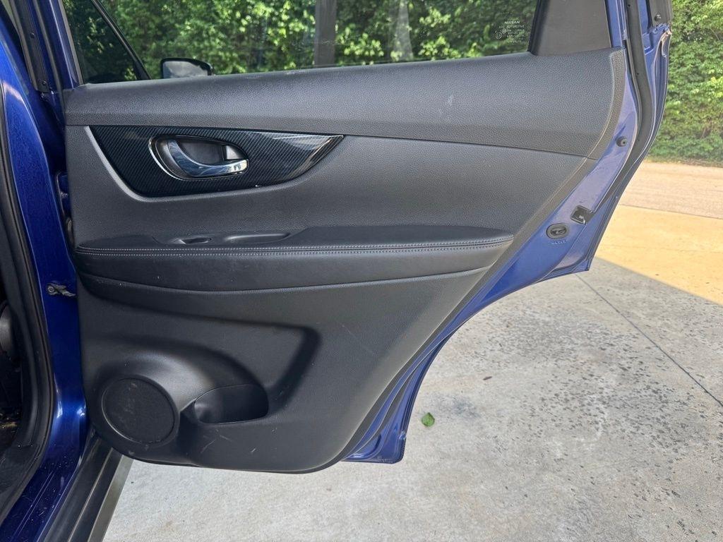 Nissan Rogue  2017