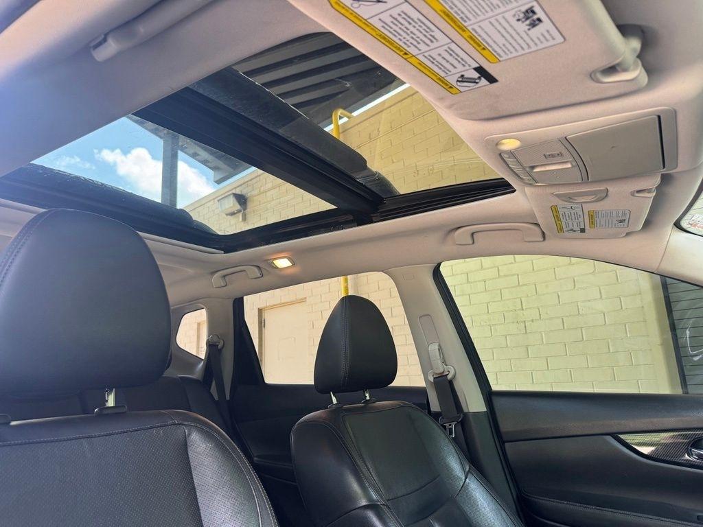 Nissan Rogue  2017