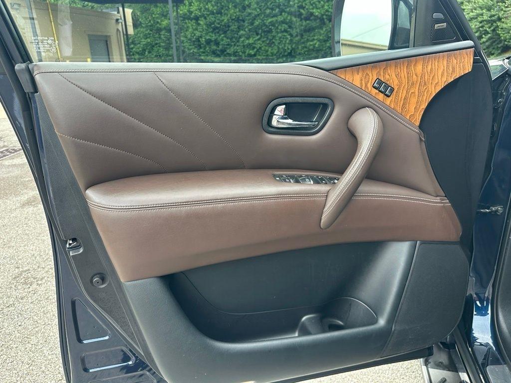 Infiniti QX80  2017