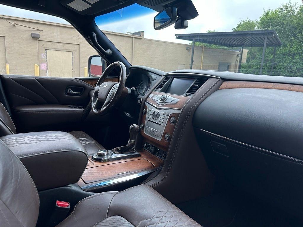 Infiniti QX80  2017