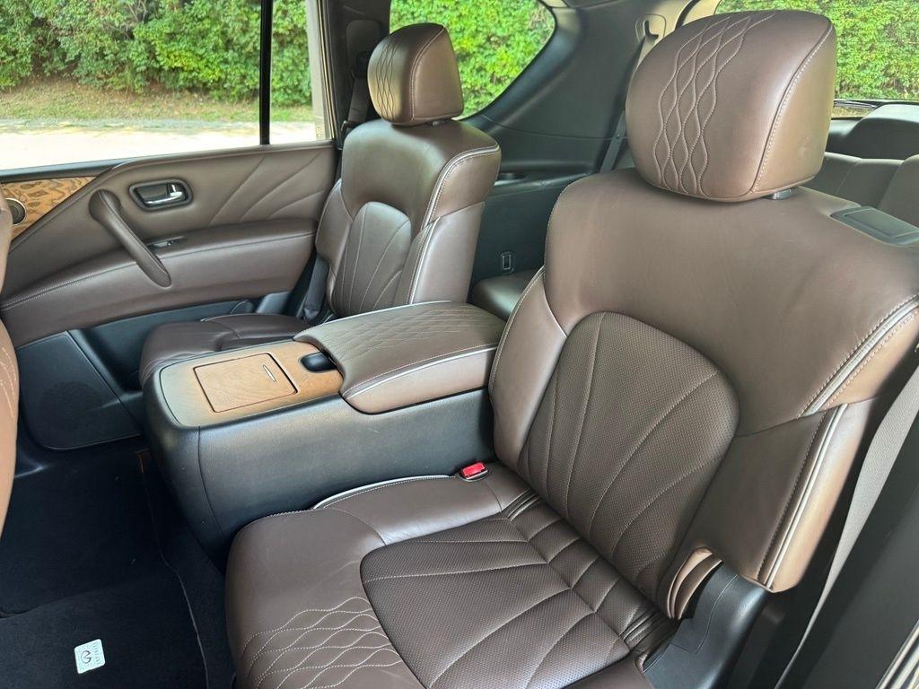 Infiniti QX80  2017