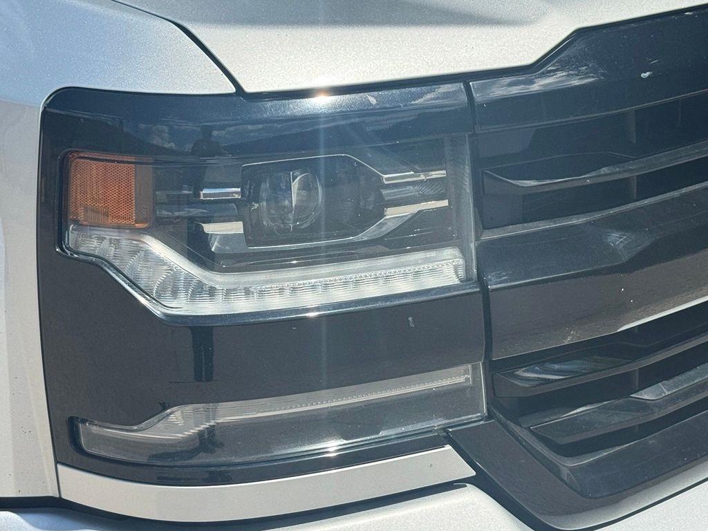 Chevrolet Silverado 1500  2018