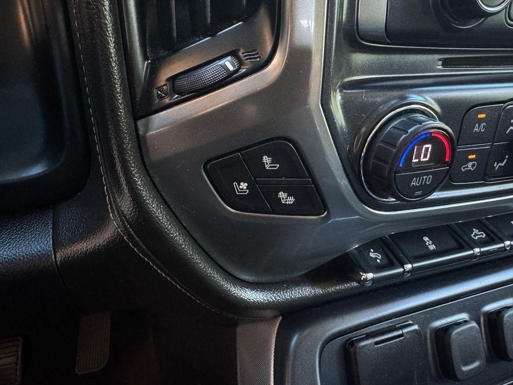 Chevrolet Silverado 1500  2018