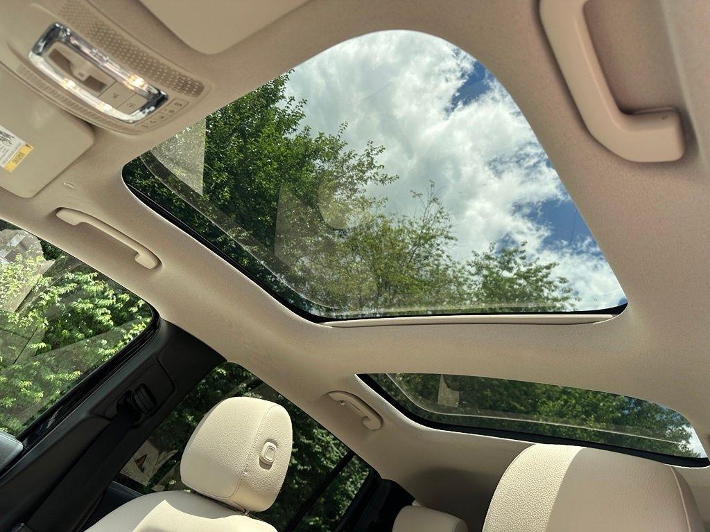 Mercedes-Benz GLB  2022