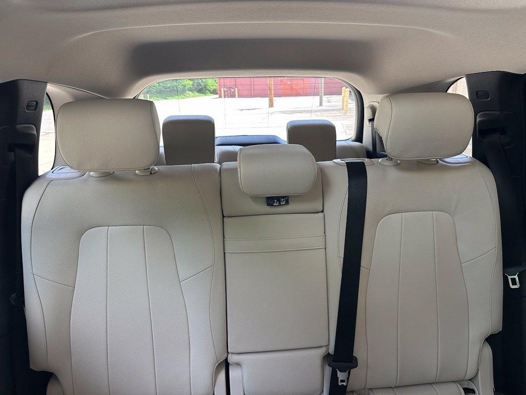 Mercedes-Benz GLB  2022
