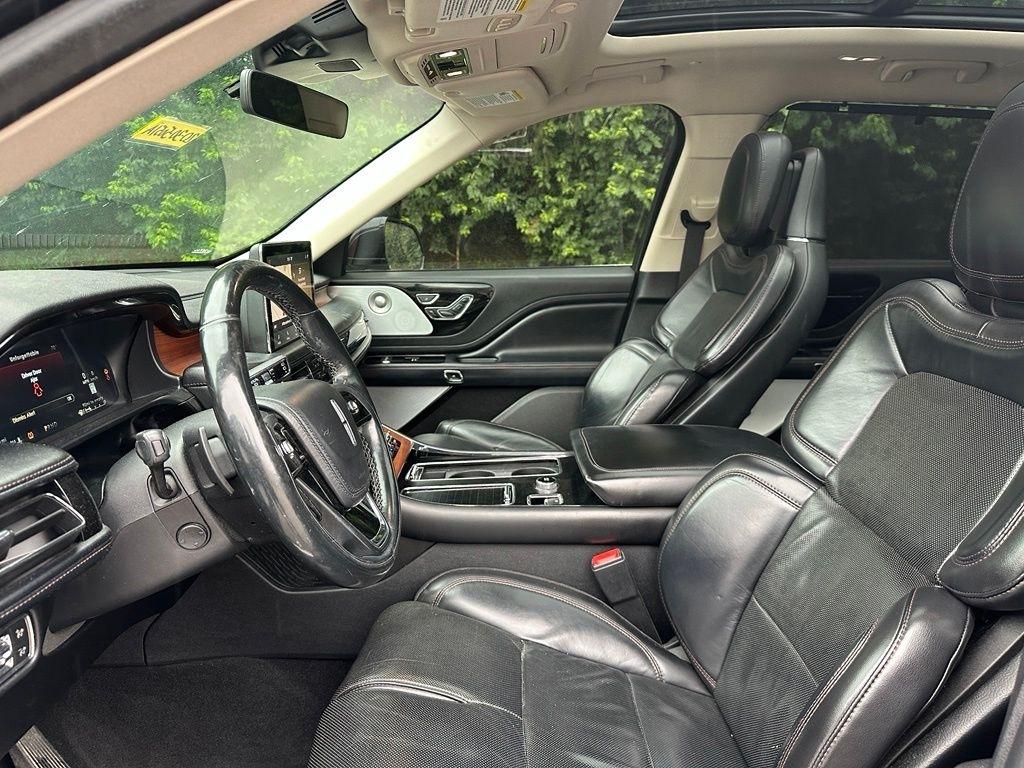 Lincoln Aviator  2020