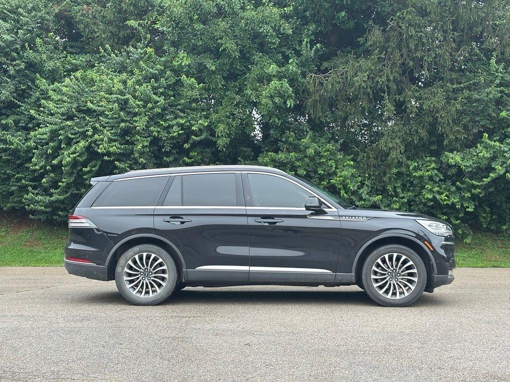 Lincoln Aviator  2020