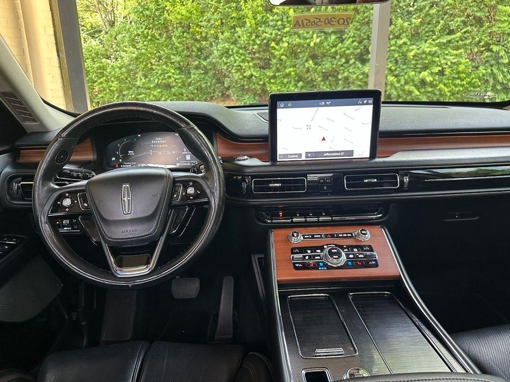 Lincoln Aviator  2020