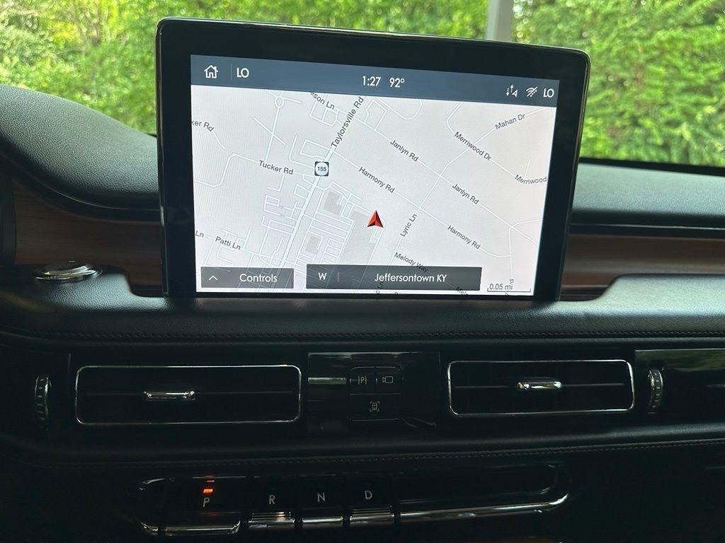 Lincoln Aviator  2020