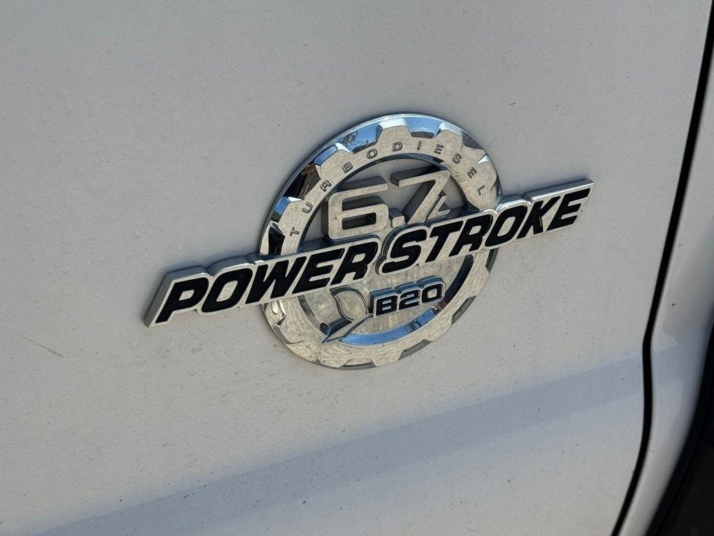 Ford Super Duty F-350 SRW  2013