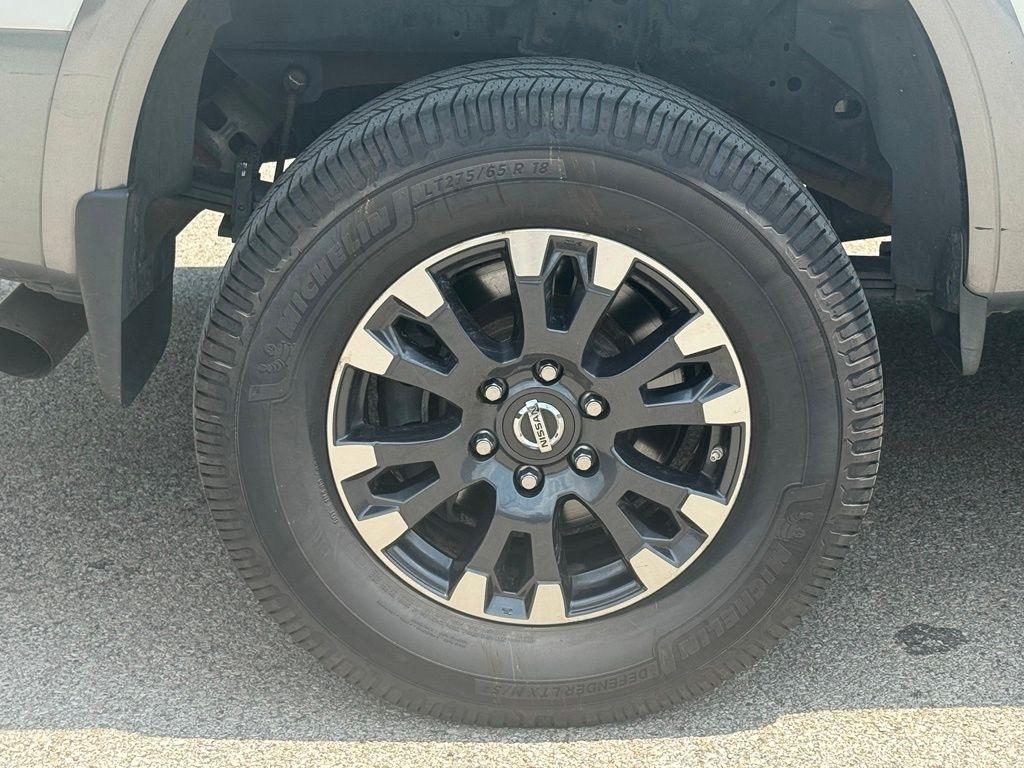 Nissan Titan XD  2016