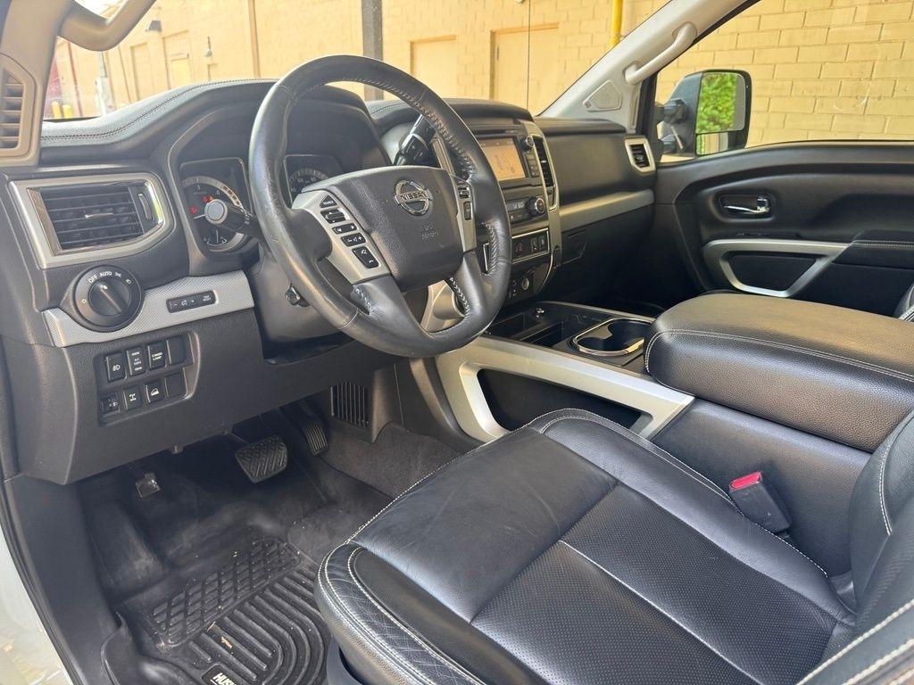 Nissan Titan XD  2016