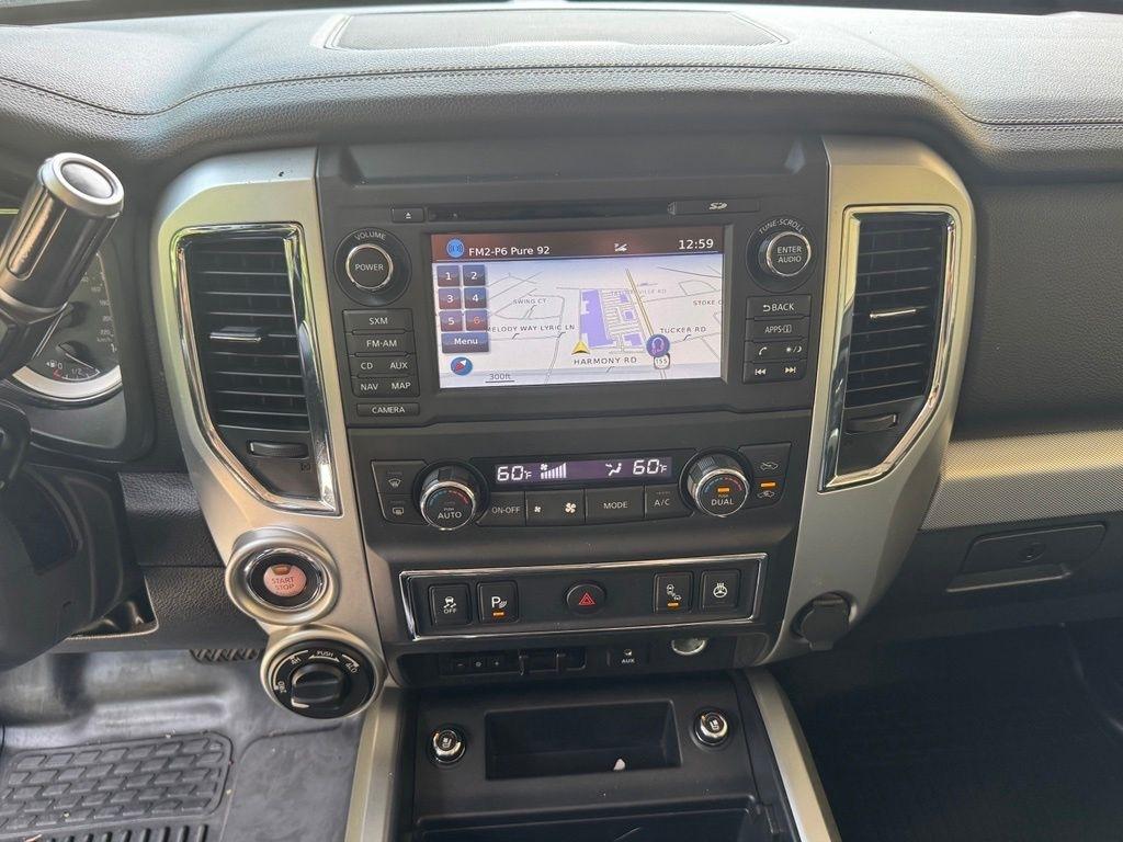Nissan Titan XD  2016