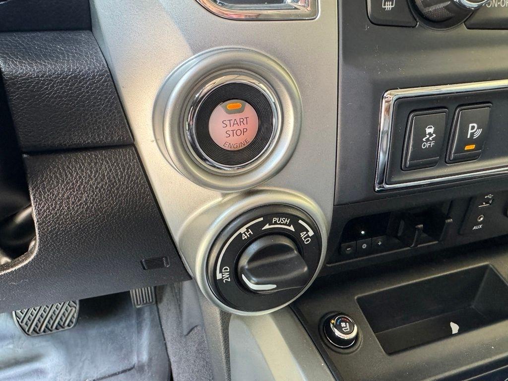 Nissan Titan XD  2016