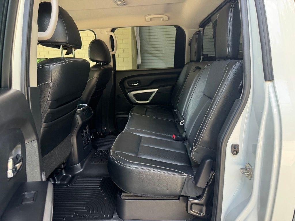 Nissan Titan XD  2016