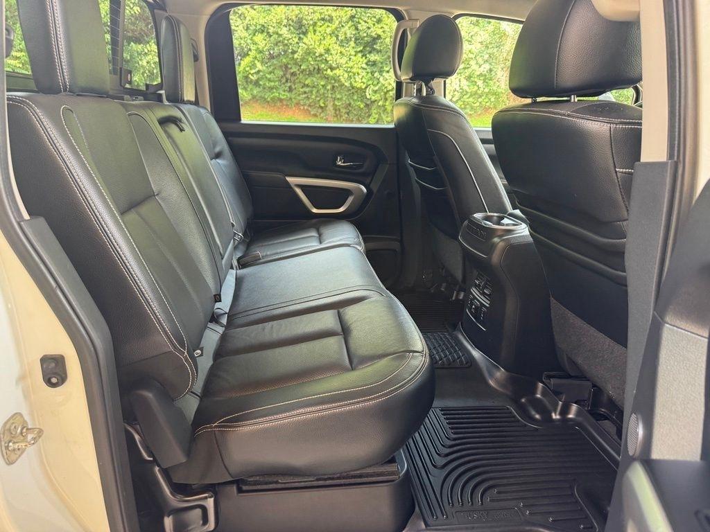 Nissan Titan XD  2016