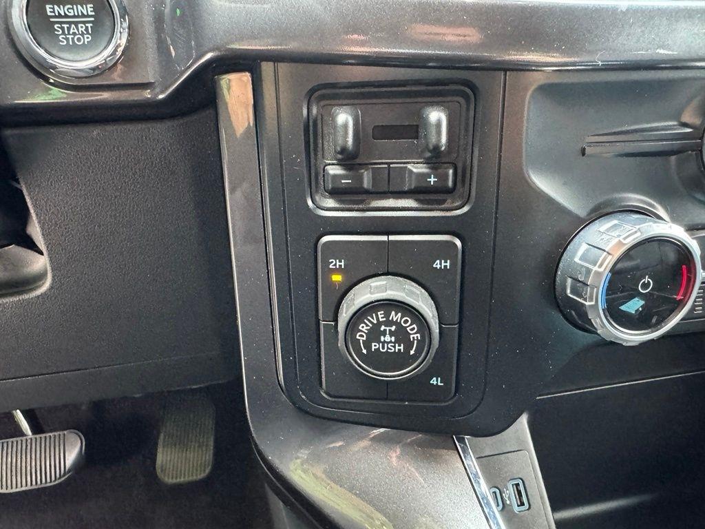 Ford F-150  2023