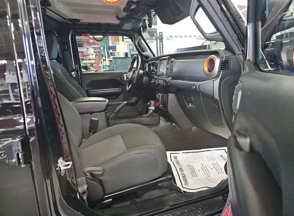 Jeep Gladiator  2021
