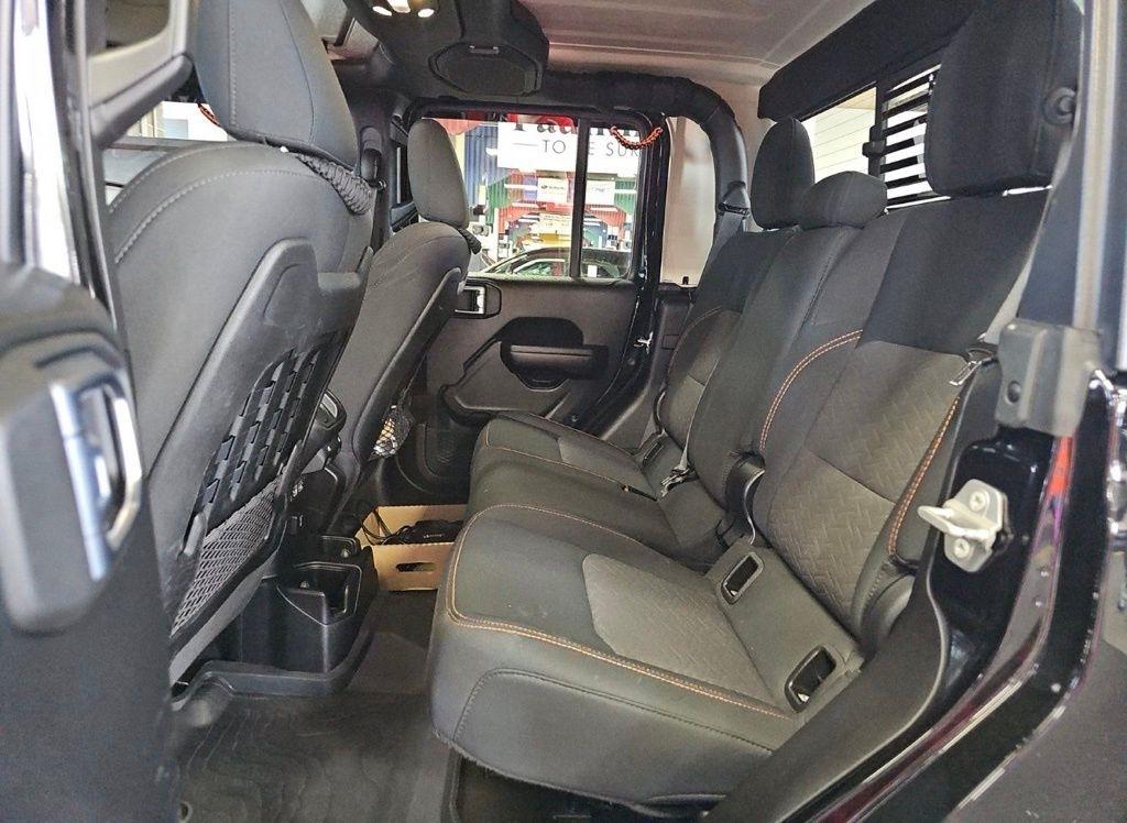 Jeep Gladiator  2021