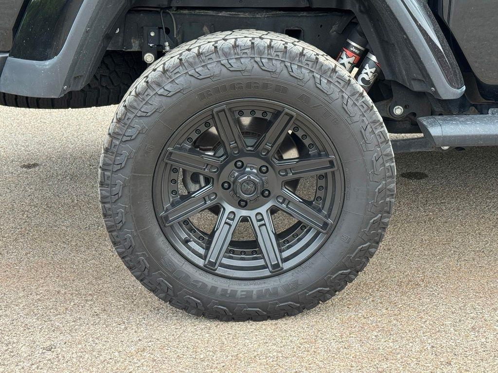 Jeep Gladiator  2021