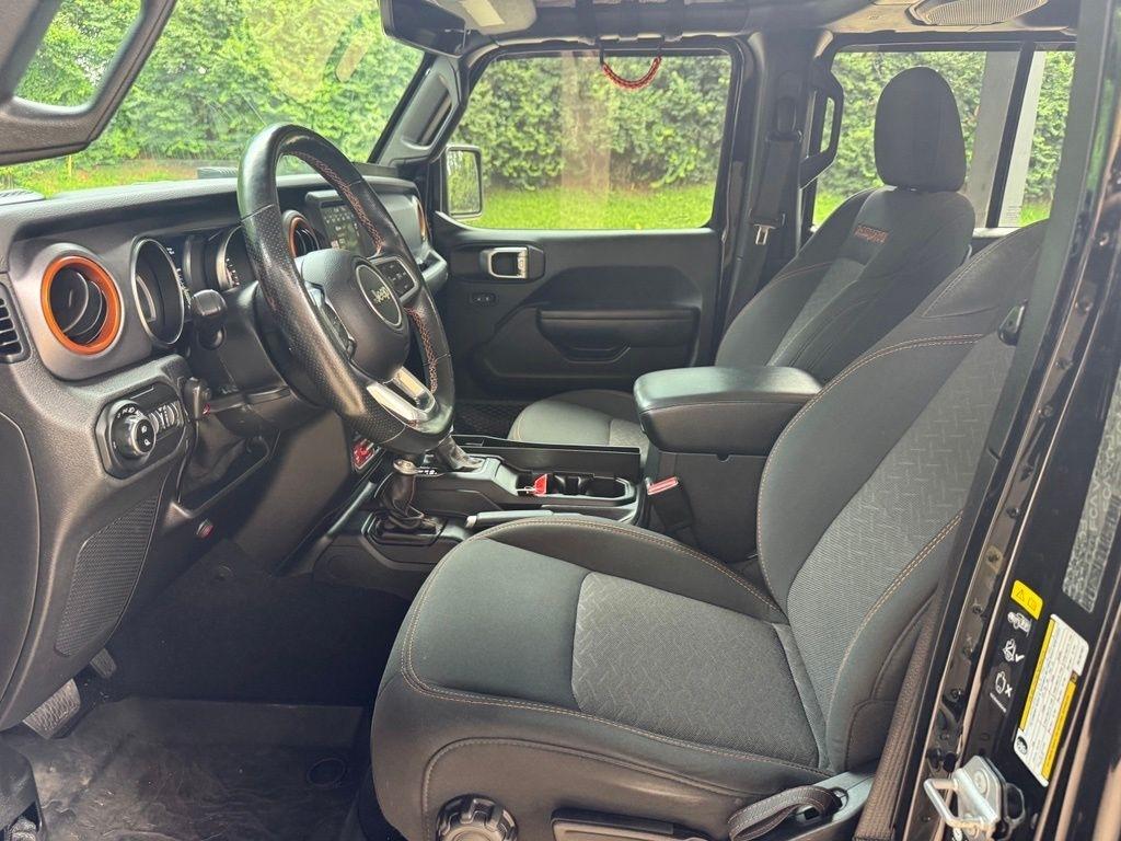 Jeep Gladiator  2021