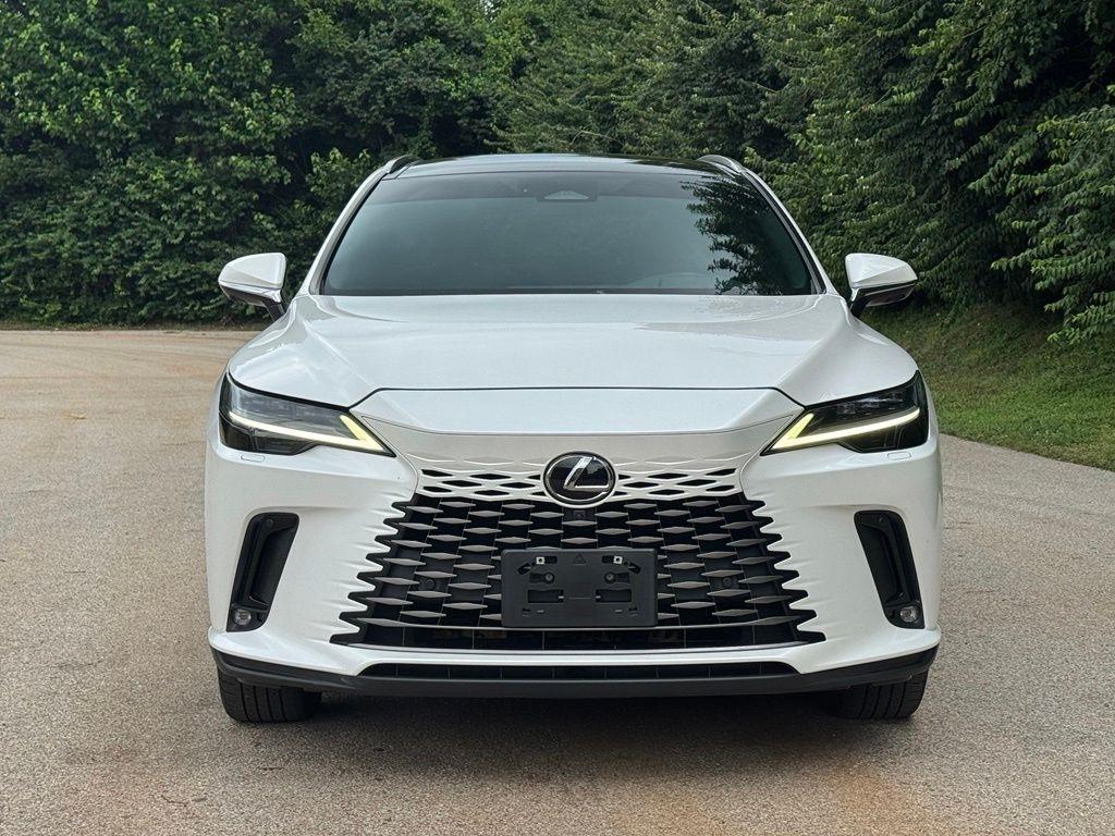 Lexus RX  2023