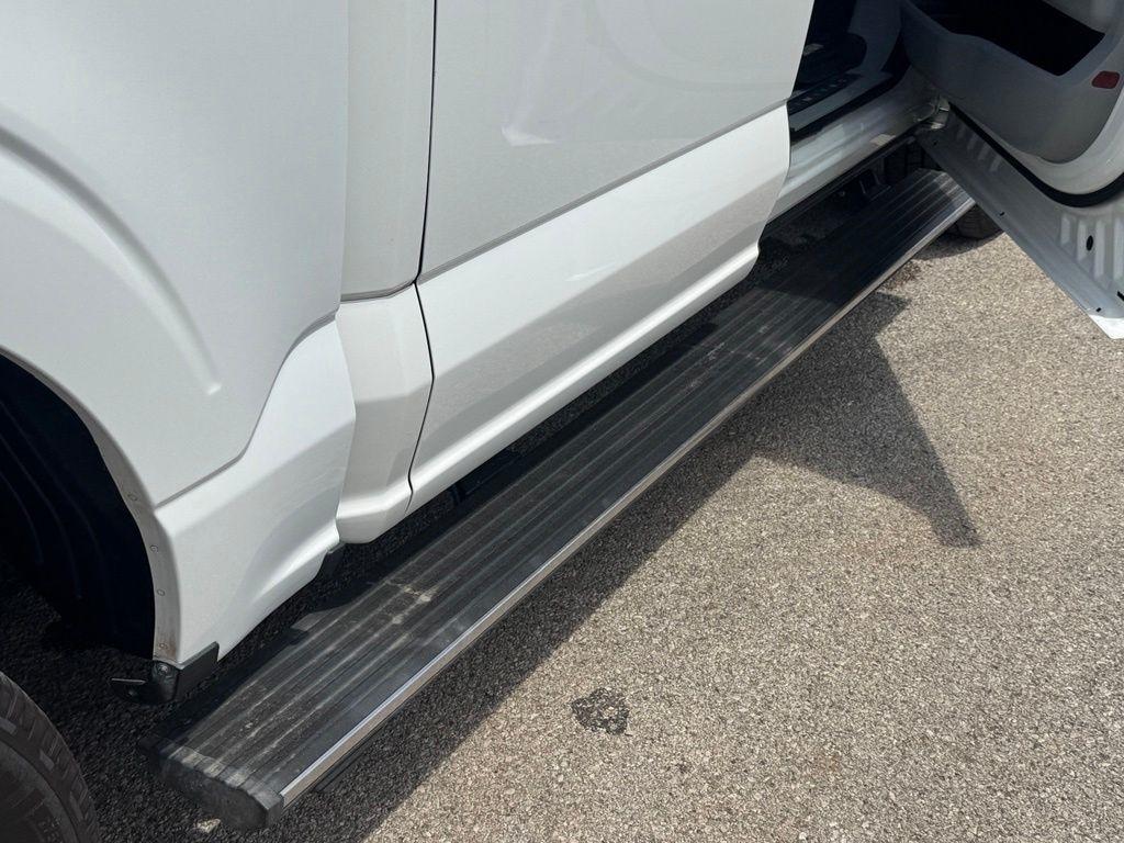 Ford F-150  2021