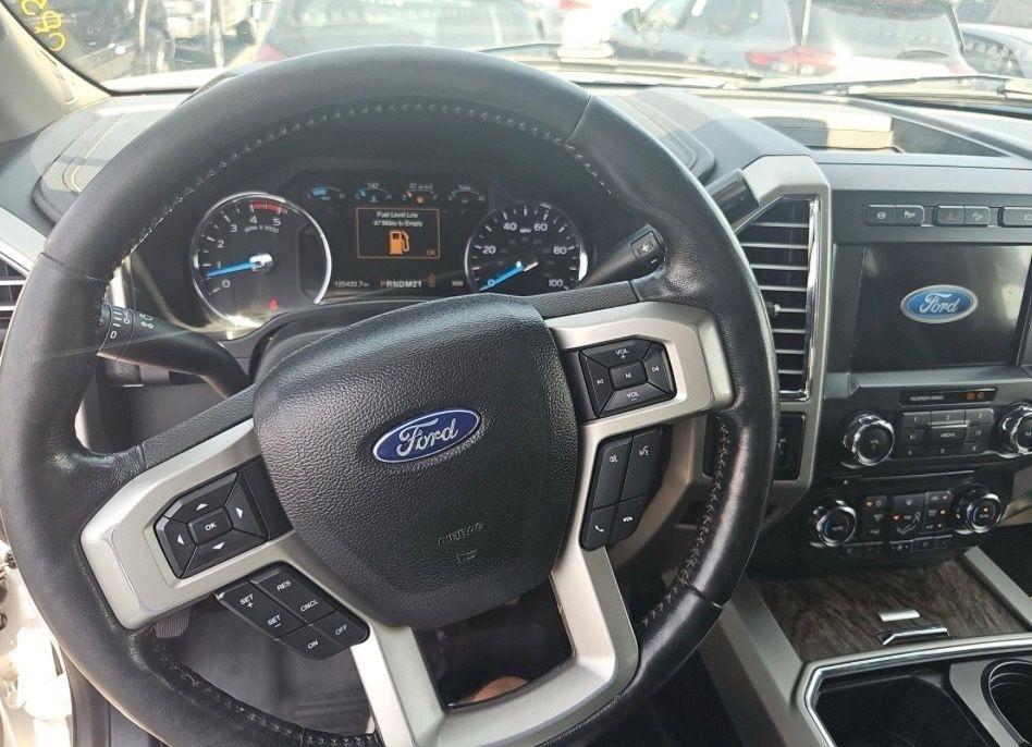 Ford Super Duty F-350 DRW  2017