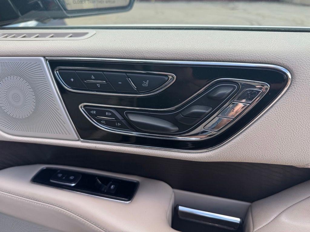 Lincoln Navigator L  2020