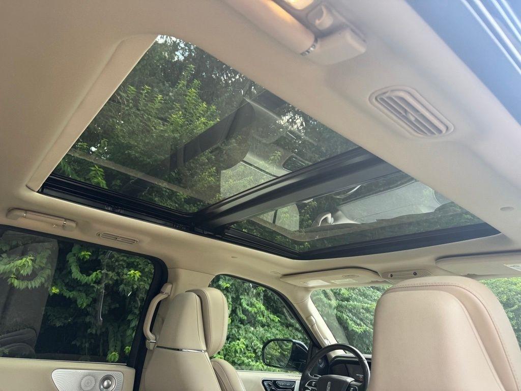Lincoln Navigator L  2020