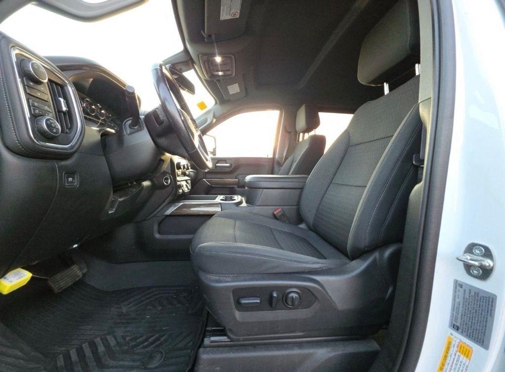 Chevrolet Silverado 2500HD  2021