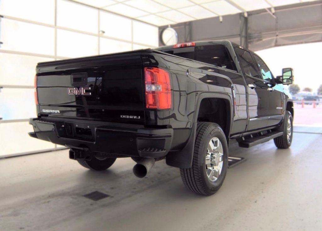 GMC Sierra 3500HD  2018